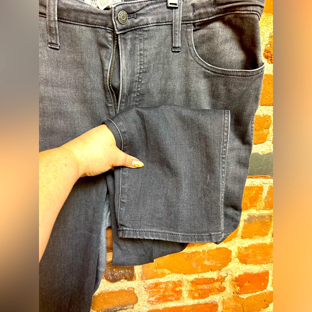 Madewell Curvy High Rise Slim Straight in Lunar Black